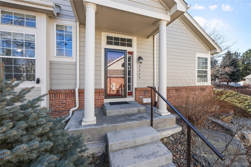 2269 Toledo Ct, Aurora, CO 80014