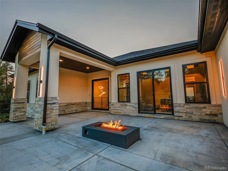1555 Arrowpoint Ct, Franktown, CO 80116