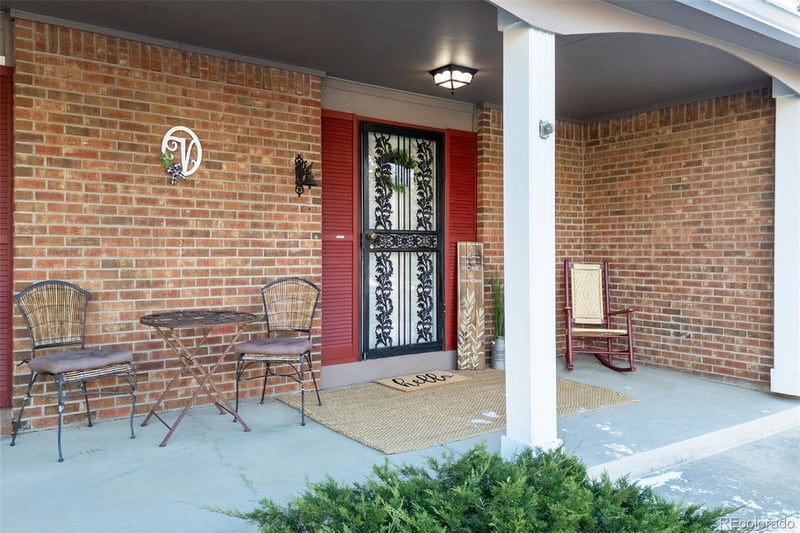 13844 68th Dr, Arvada, CO 80004