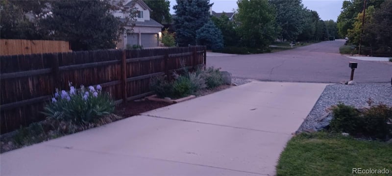 1050 S Florence St, Denver, CO 80247