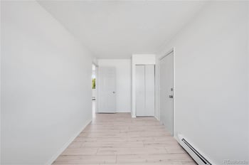 2210 Dexter St, Denver, CO 80222