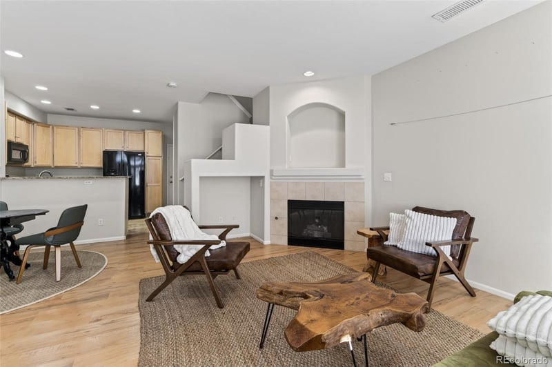 8399 Stonybridge Cir, Highlands Ranch, CO 80126