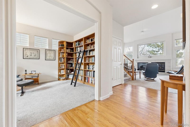 2582 Troy Ct, Aurora, CO 80014