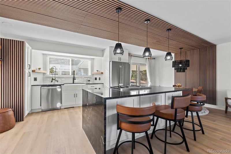 9232 Surrey Dr, Castle Rock, CO 80108