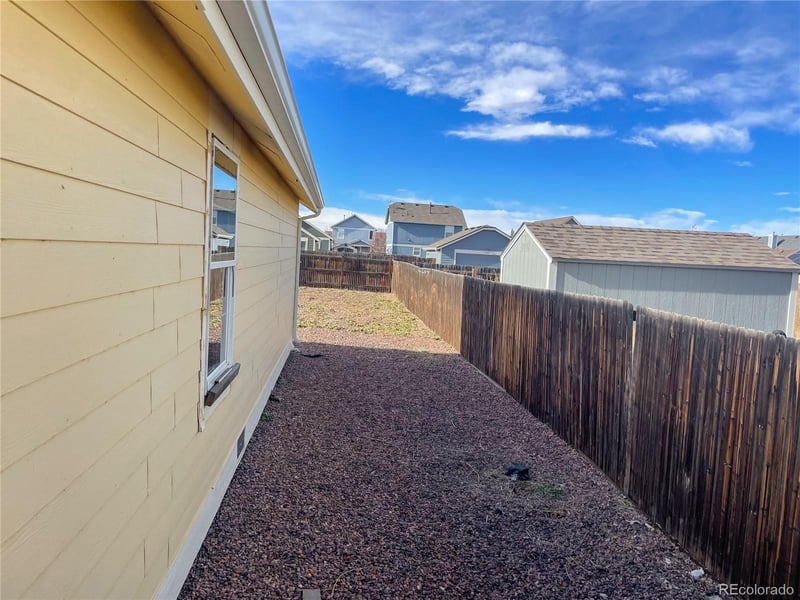 3029 Renshaw St, Strasburg, CO 80136
