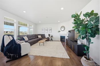 8255 Vandriver Way, Aurora, CO 80016