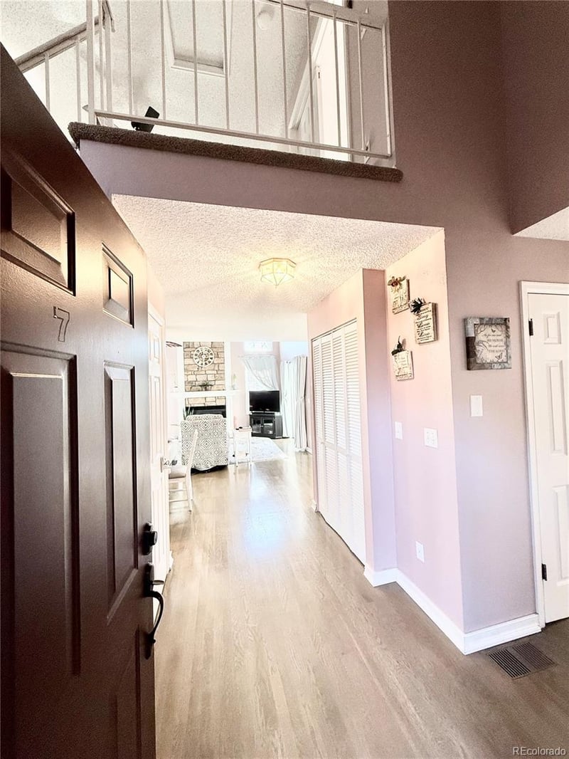 7584 Euclid Dr, Littleton, CO 80123