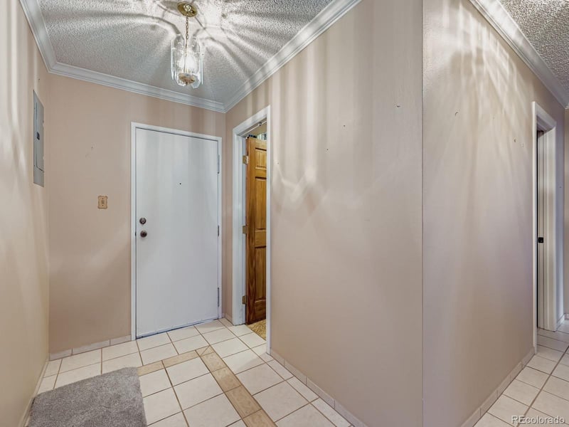 14102 Linvale Pl #302, Aurora, CO 80014