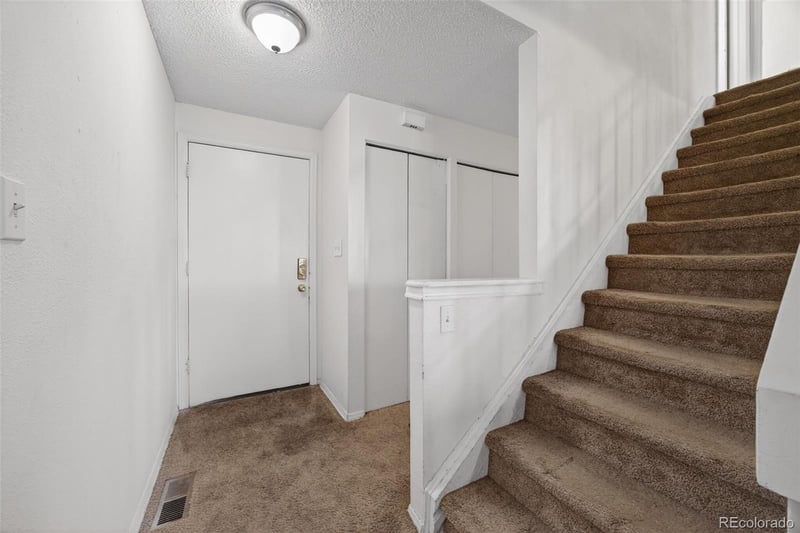 2826 Lansing Way, Aurora, CO 80014