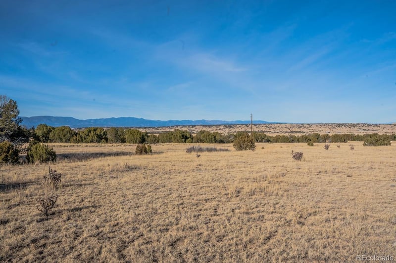 24 Hatchet Ranch, Colorado City, CO 81019