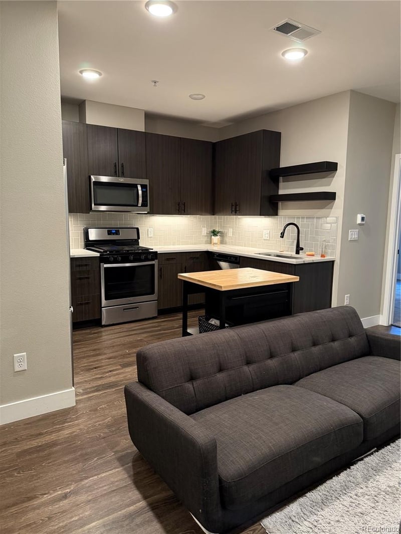 2729 28 Ave #407, Denver, CO 80211