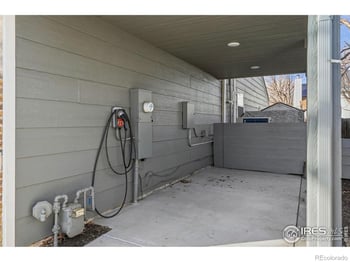 325 Cherrywood Dr, Lafayette, CO 80026