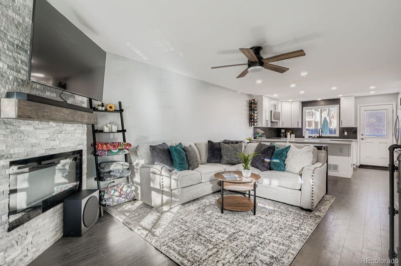 4694 Crystal Way #D111, Aurora, CO 80015