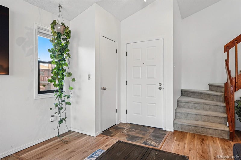 540 S Forest St #5-204, Denver, CO 80246