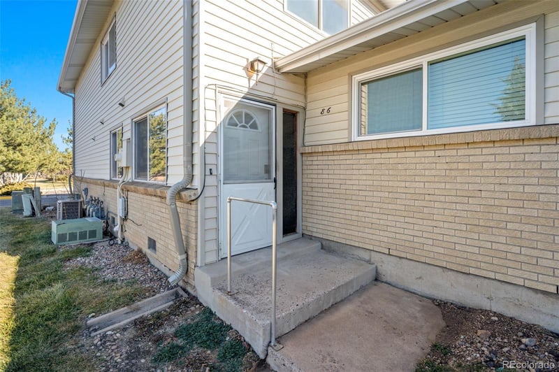 3354 Flower St #86, Lakewood, CO 80227