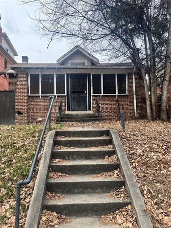 1445 Saint Paul St, Denver, CO 80206