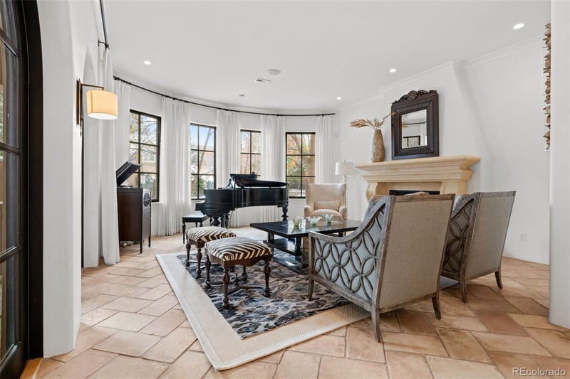 100 University Blvd #7, Denver, CO 80209