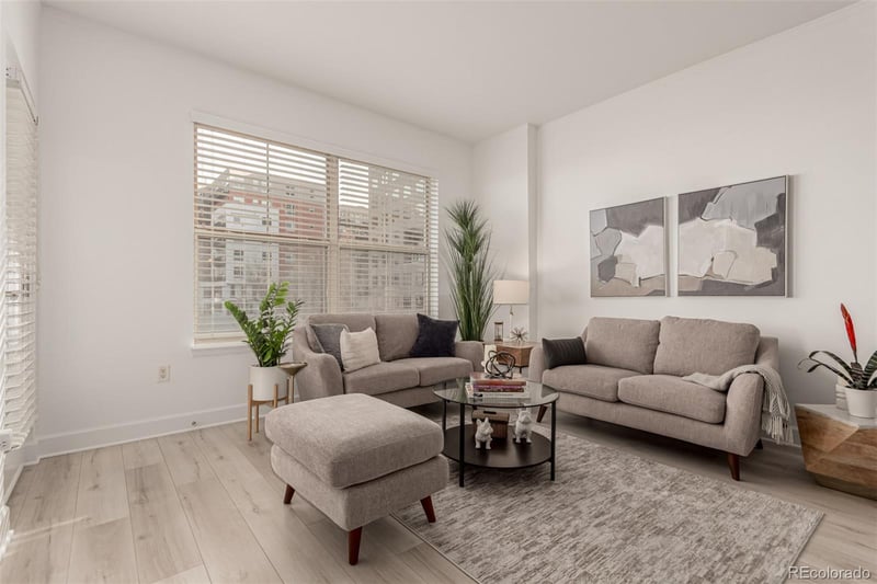 1975 Grant St #627, Denver, CO 80203