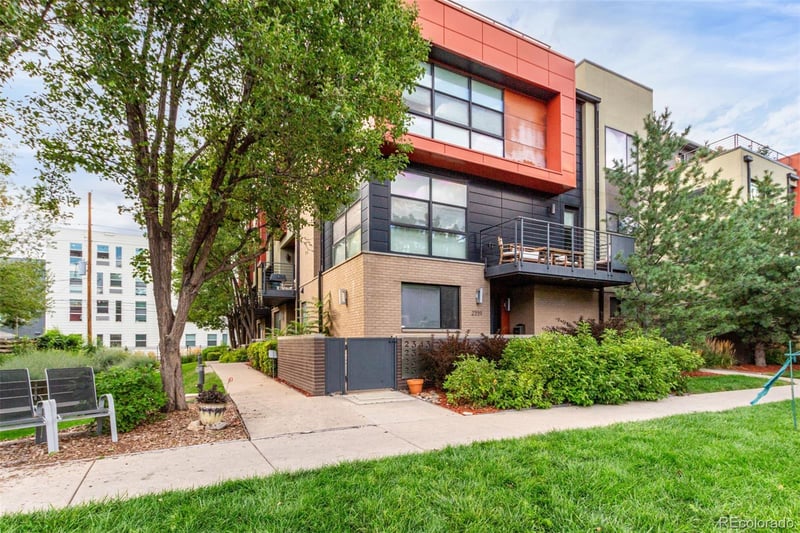 2347 Glenarm Pl, Denver, CO 80205