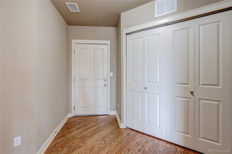 1162 Rockhurst Dr #204, Highlands Ranch, CO 80129