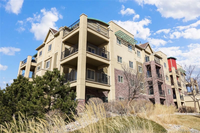 1162 Rockhurst Dr #204, Highlands Ranch, CO 80129