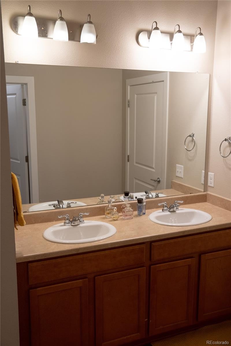 14341 Tennesse Ave #307, Aurora, CO 80012