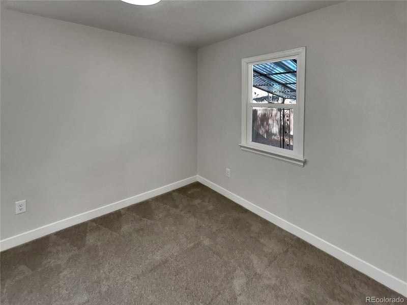 1200 Iola St, Aurora, CO 80010