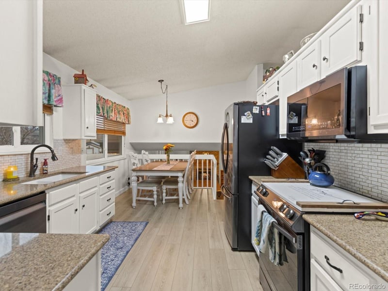 5160 Wainwright Dr, Colorado Springs, CO 80911