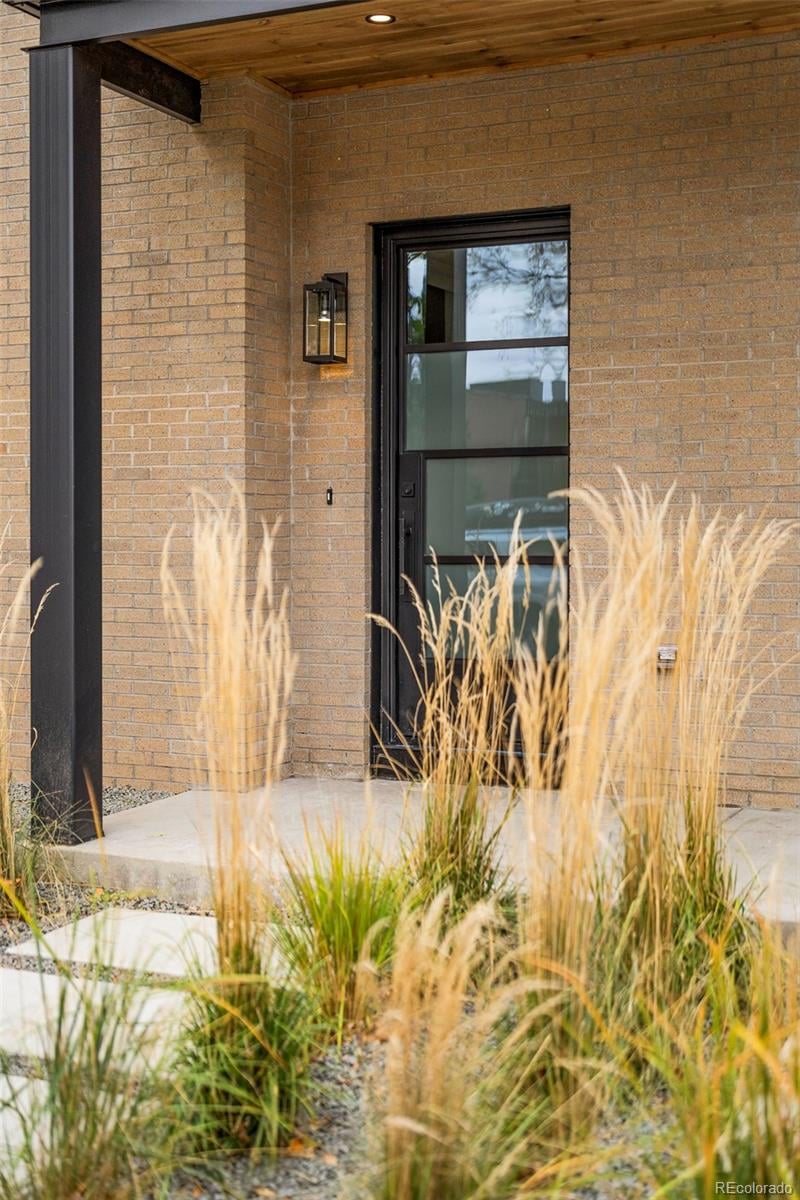 3291 Zuni St, Denver, CO 80211