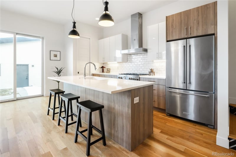 2240 Lincoln St, Denver, CO 80210