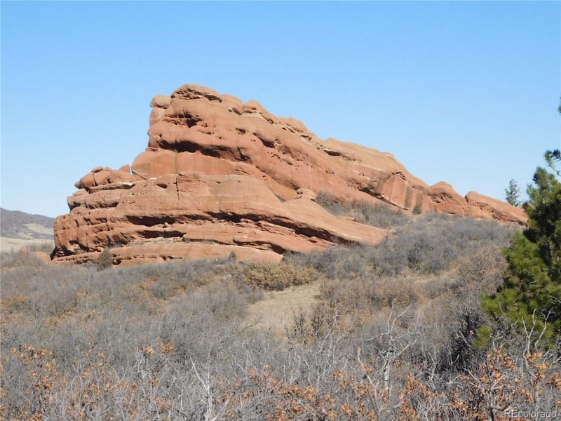 6271 Country Club Dr, Larkspur, CO 80118