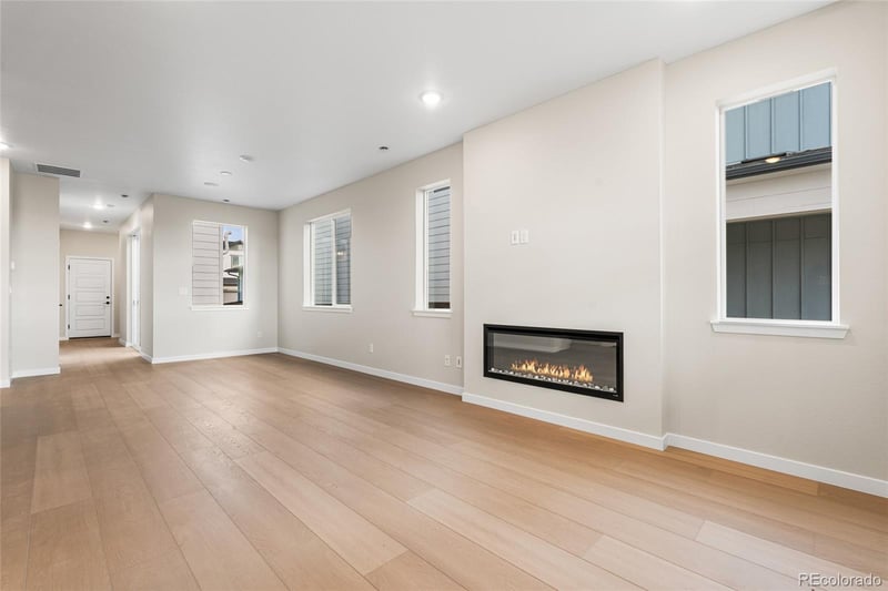 13182 Barefoot Lakes Pw, Firestone, CO 80504