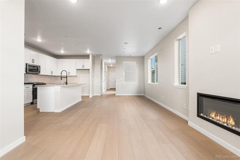 13182 Barefoot Lakes Pw, Firestone, CO 80504