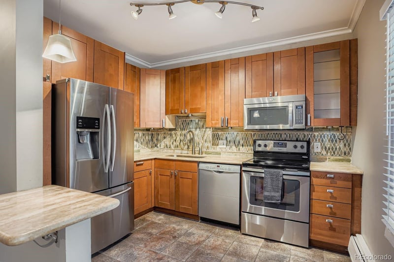 960 Sherman St #1B, Denver, CO 80203