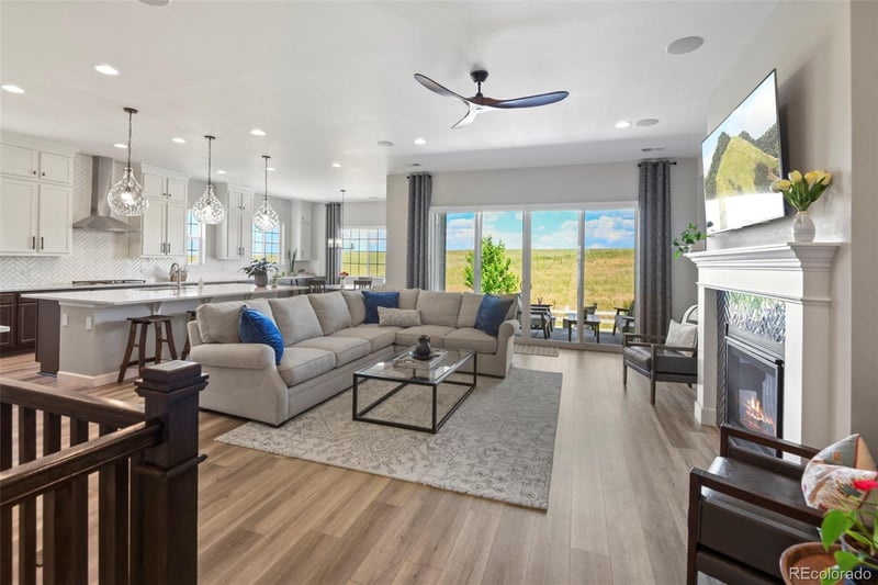 7000 White Crow Way, Aurora, CO 80016