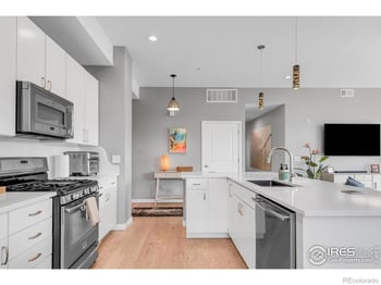 1820 Mary Ln #16, Boulder, CO 80304