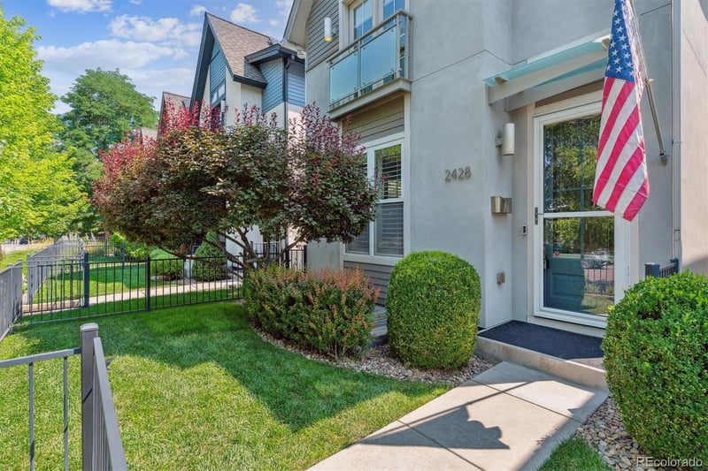 2428 Clarkson St, Denver, CO 80205