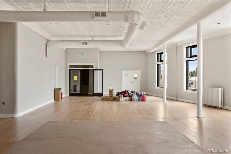 8 Main St, Brighton, CO 80601