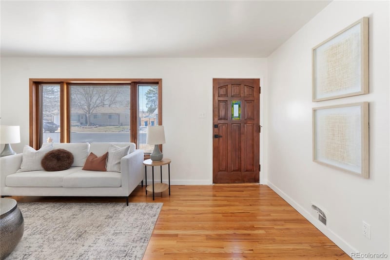 10 Estes St, Lakewood, CO 80226