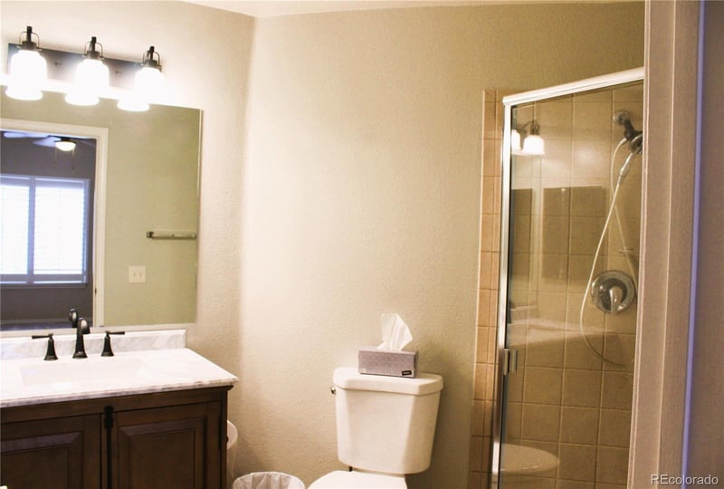 8603 Drycreek Rd #211, Englewood, CO 80112