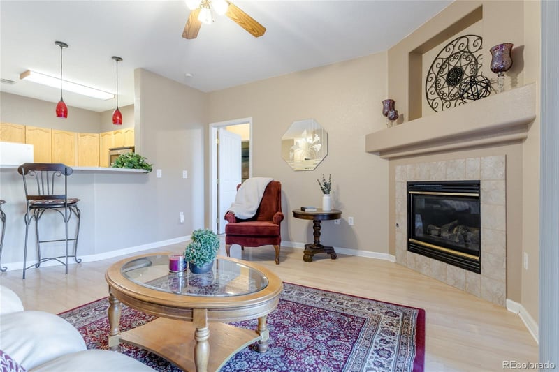 8369 Independence Cir #105, Littleton, CO 80128