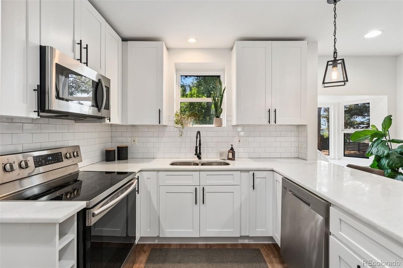 1600 Balsam St, Lakewood, CO 80214