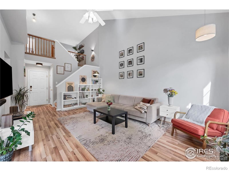 893 Evanston Cir, Aurora, CO 80012