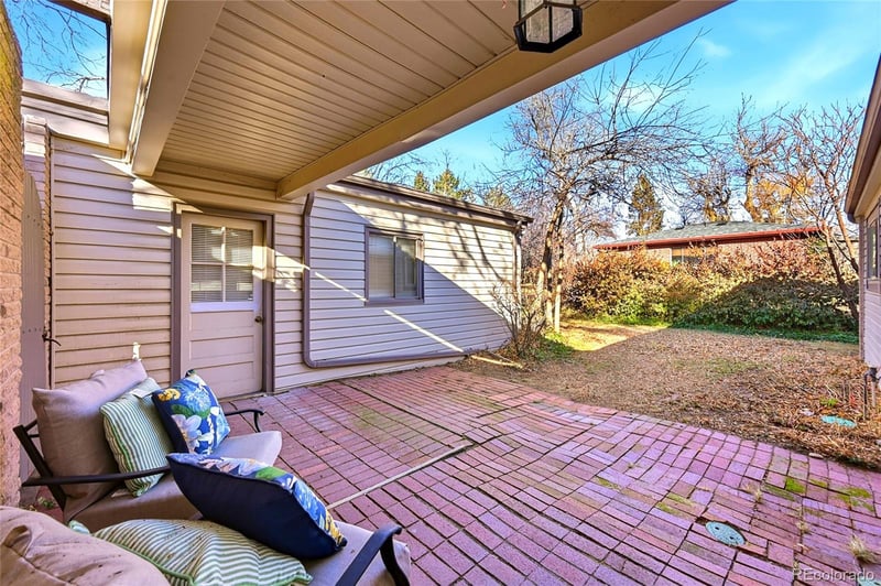 960 Dudley St, Lakewood, CO 80215