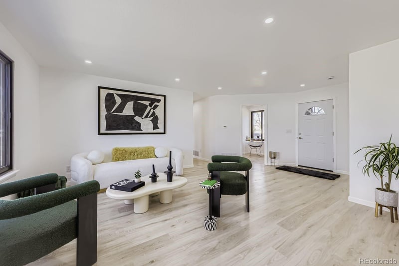 2479 Fraser Way, Aurora, CO 80011