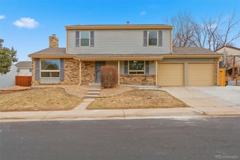 4320 Dillon St, Aurora, CO 80015