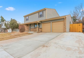 4320 Dillon St, Aurora, CO 80015