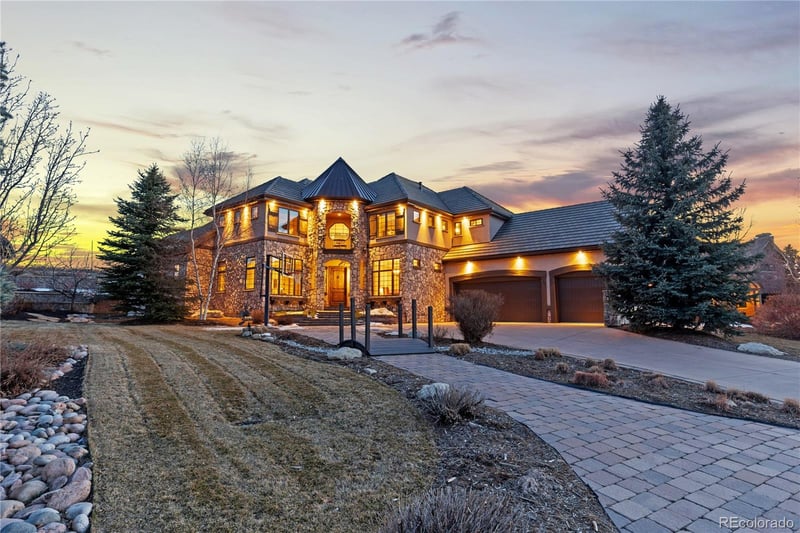 5810 Amber Ridge Dr, Castle Pines, CO 80108