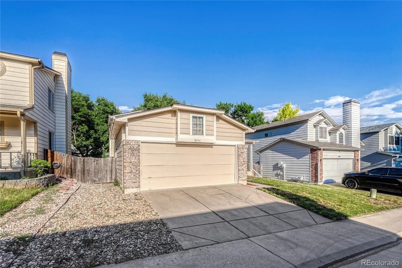 8474 Upham Way, Littleton, CO 80128