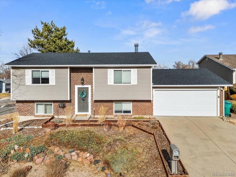 17909 Oxford Pl, Aurora, CO 80013